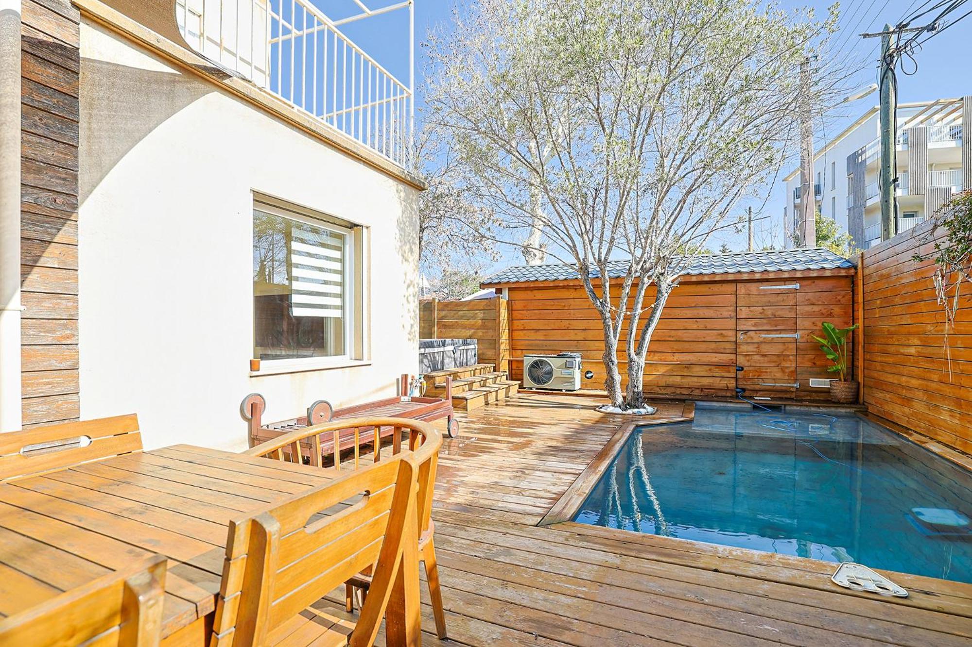 Maison Avec Piscine Et Jacuzzi Proche Des Plages Toulon Luaran gambar